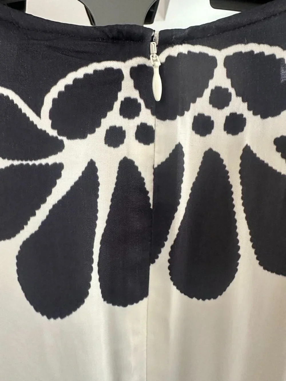 FARM Rio Palermo Cut-out Maxi Dress. Size M - Picture 7 of 12